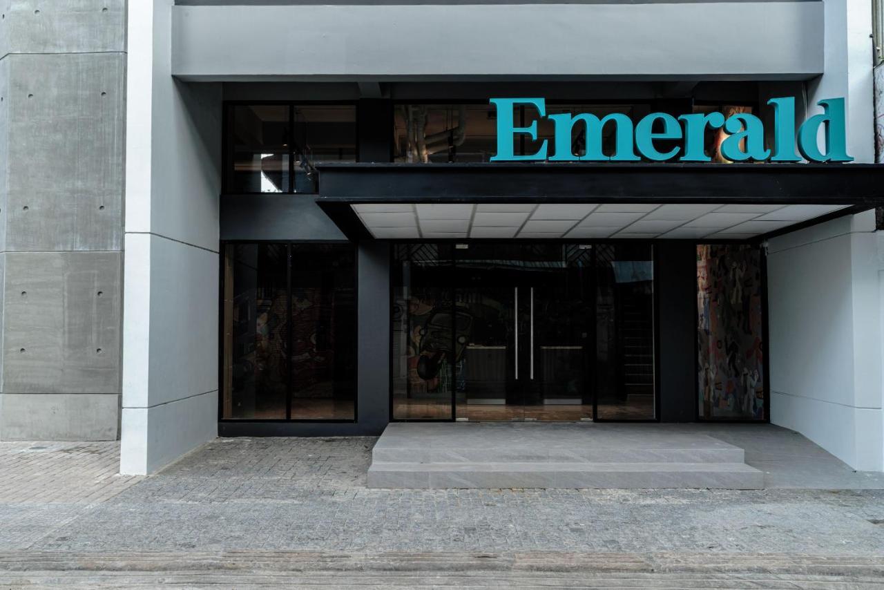 Emerald Hotel Residence พนมเปญ ภายนอก รูปภาพ